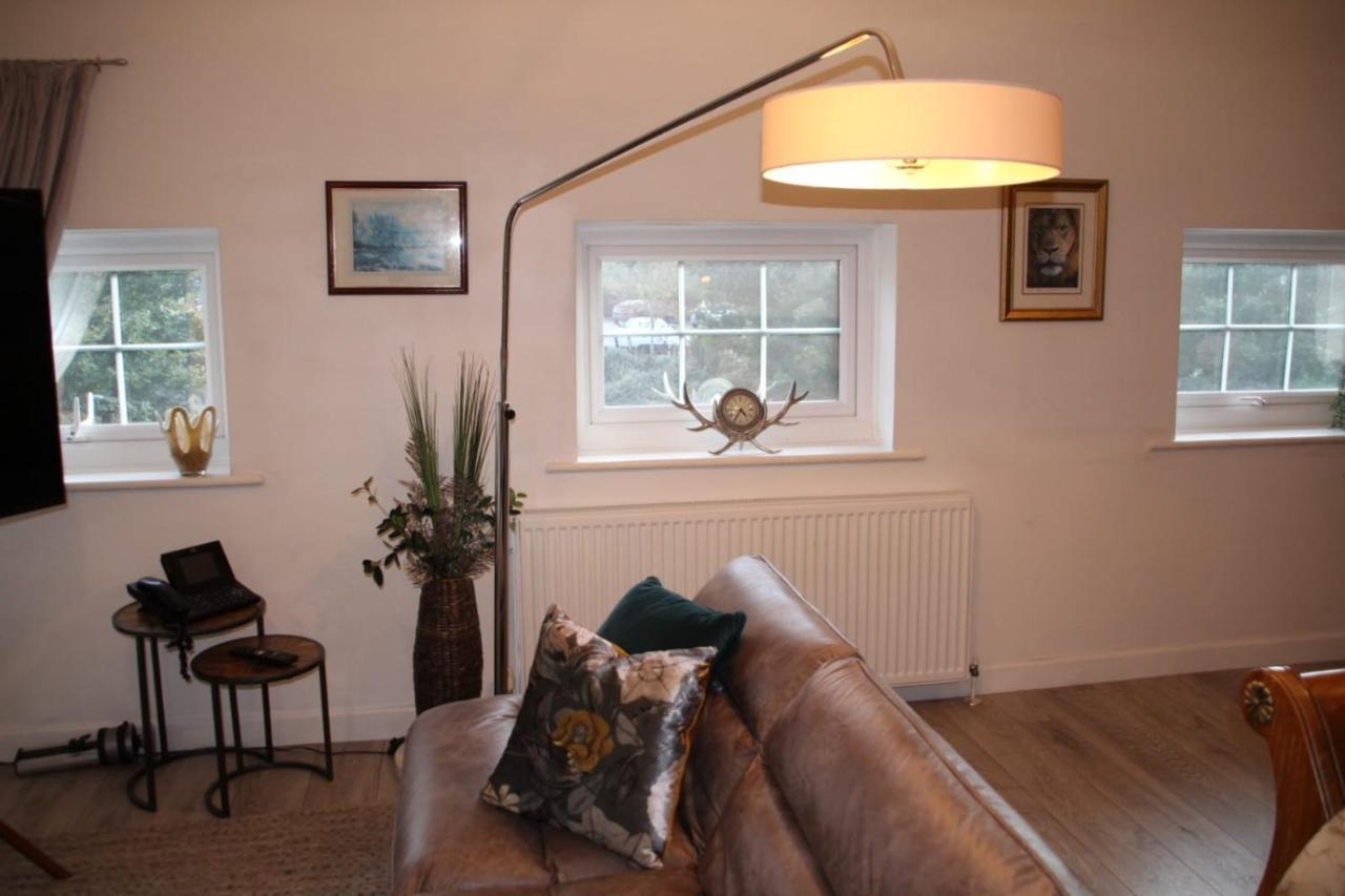 House 1905 - Self Catering Serviced Apartment Tidworth Exterior foto