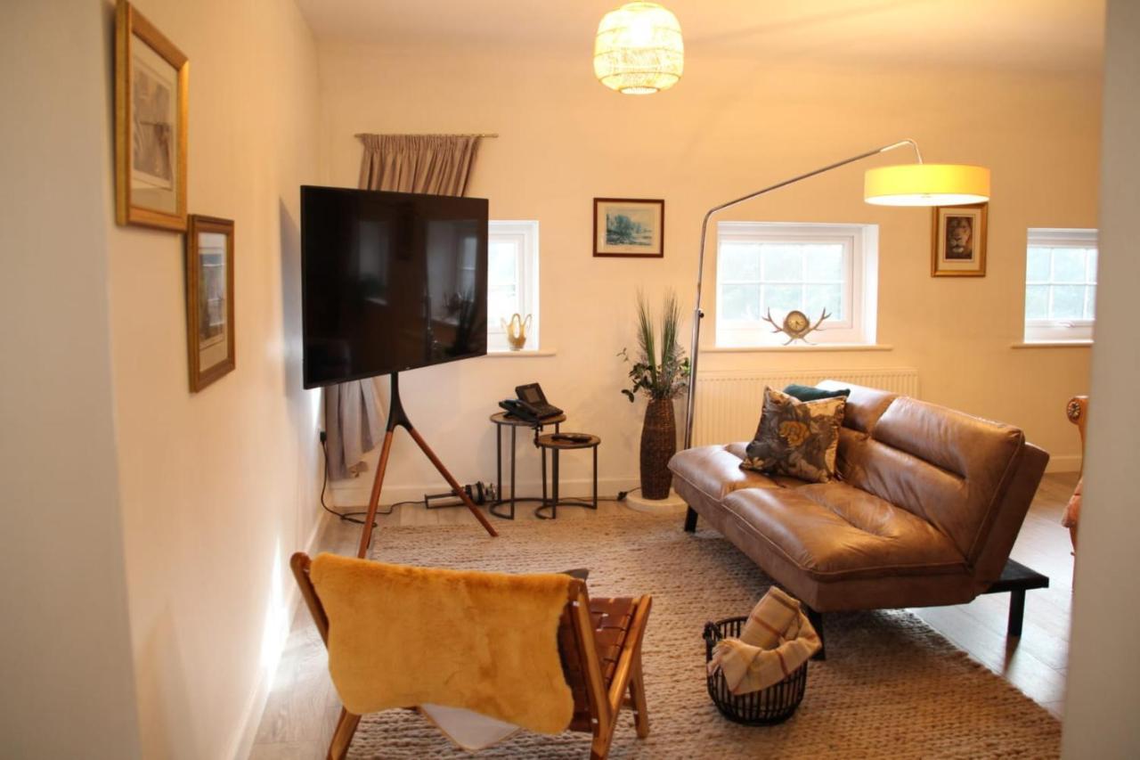 House 1905 - Self Catering Serviced Apartment Tidworth Exterior foto