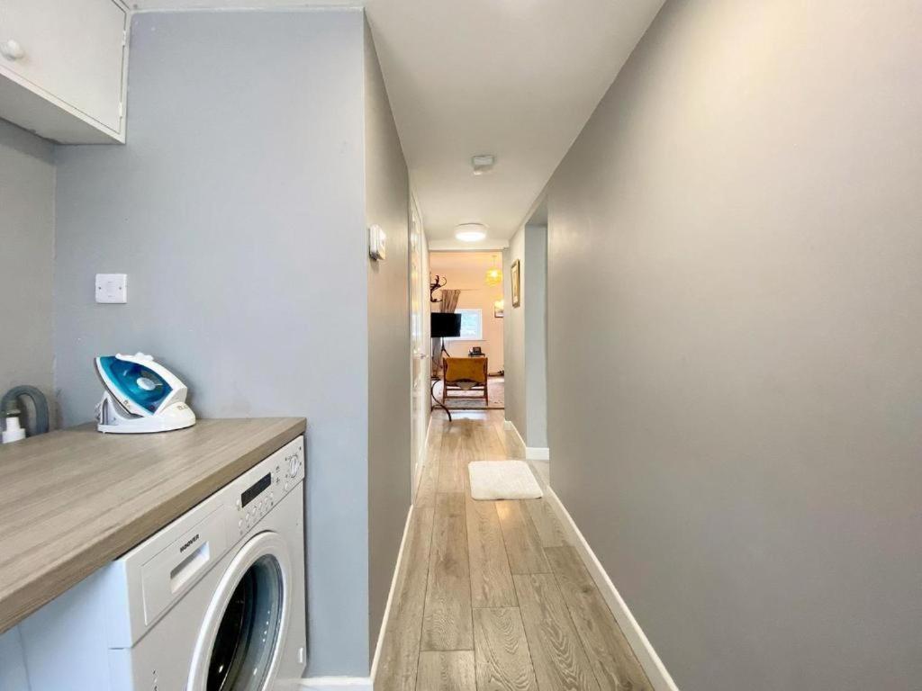 House 1905 - Self Catering Serviced Apartment Tidworth Exterior foto